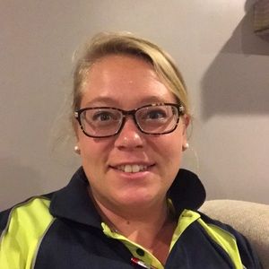 Meet your Posher, Steph